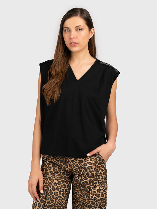 V-neck T-shirt with rhinestones