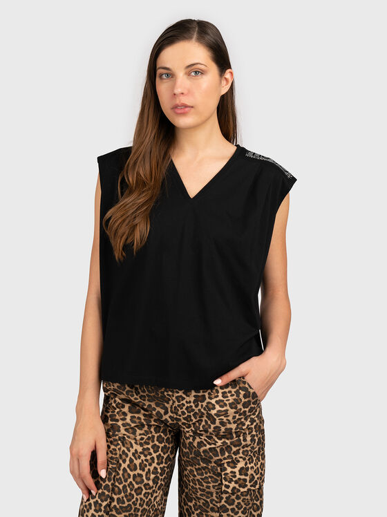 V-neck T-shirt with rhinestones - 1