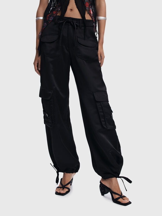 Pantaloni cargo LINA din satin - 1