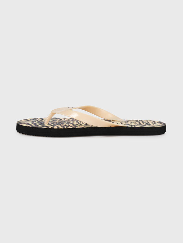 Beach flip-flop with animal print - 4