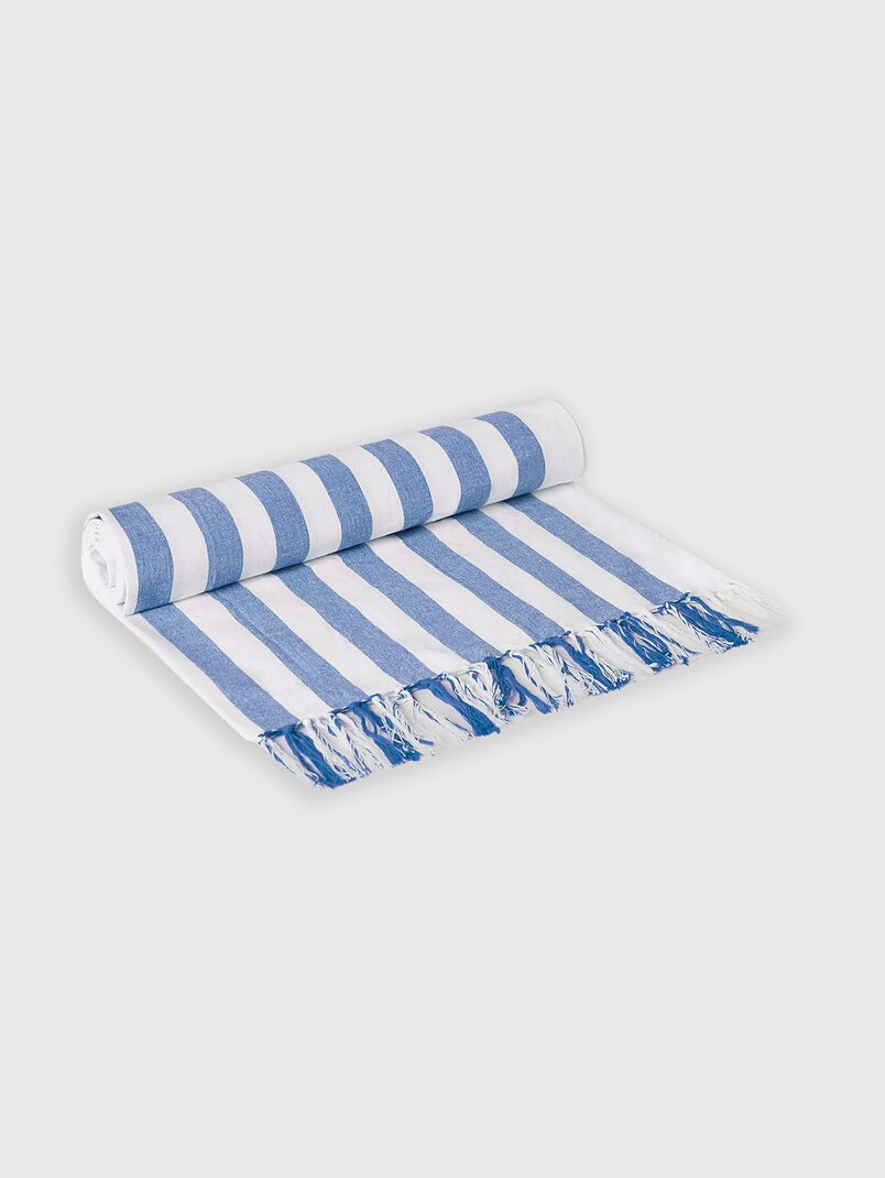SUMMER GLAM beach towel with blue striped print - 3