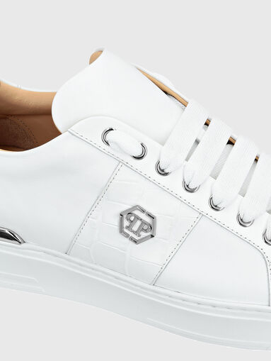 White leather shoes with green details - 3