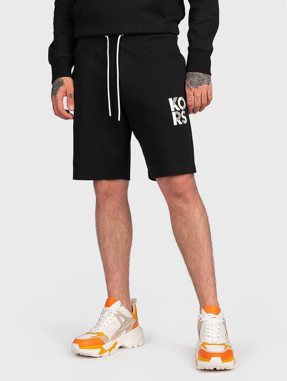 Black shorts with contrasting logo print - 1
