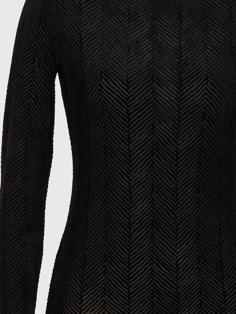 Long-sleeved blouse with oval neckline - 3