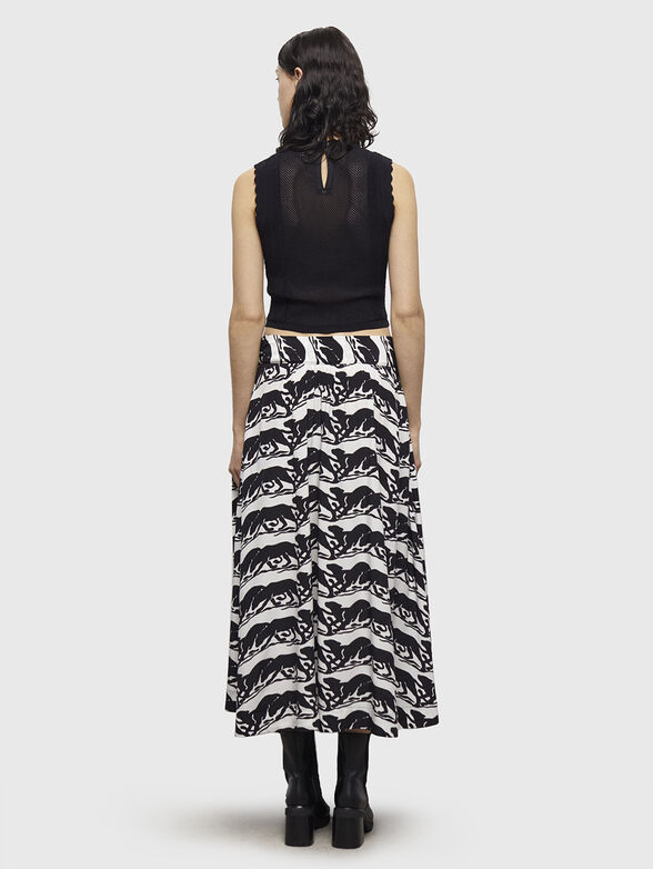 Long skirt with contrasting print - 2