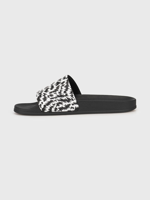 KONDO slippers with animal print - 4