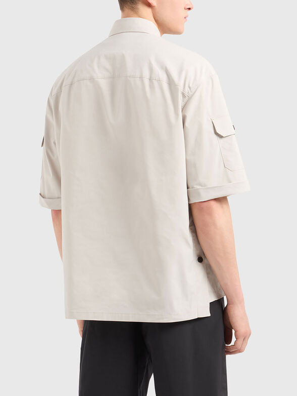 Short sleeved shirt with logo patch - 3