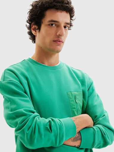 SWEAT DYLAN green sweatshirt with accent pocket - 4