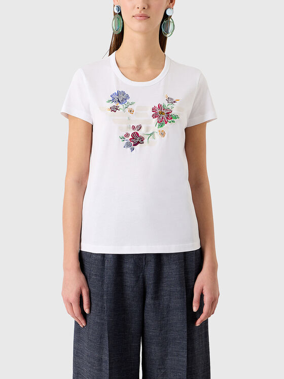 T-shirt with floral embroidery - 1