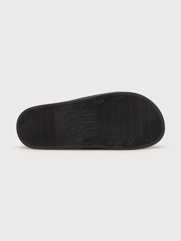Black beach slides with logo detail - 5