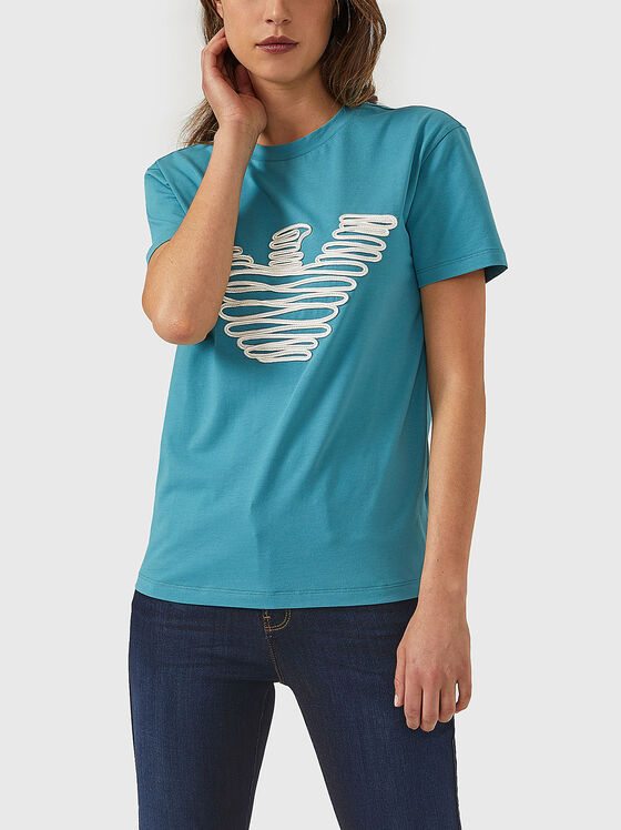 Tricou cu decolteu oval și logo brodat - 1