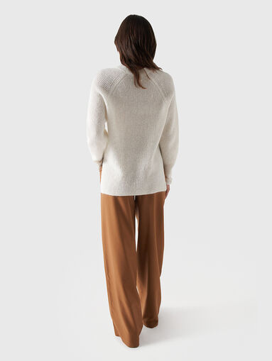 Oval neck sweater in wool blend - 3