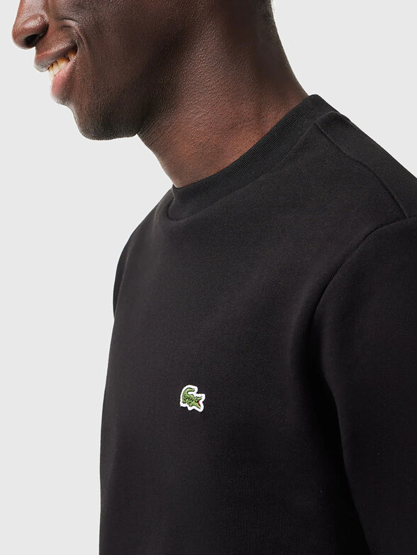 Black sweatshirt with logo accent  - 4