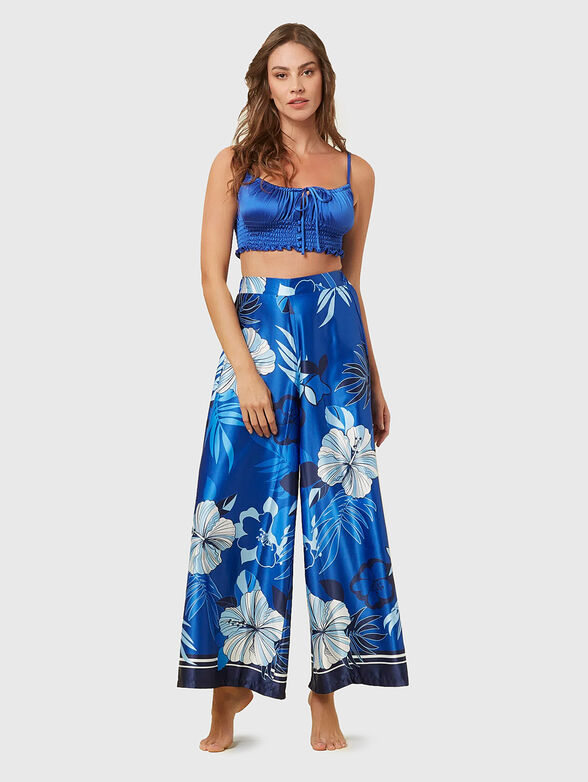 MARIS satin trousers with wide legs and print - 3