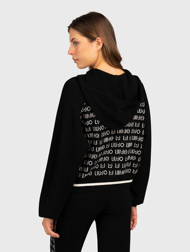 Sweatshirt with contrast logo print - 3
