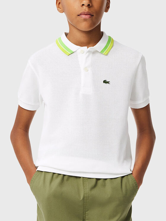 Tricou polo alb cu guler accentuat - 1