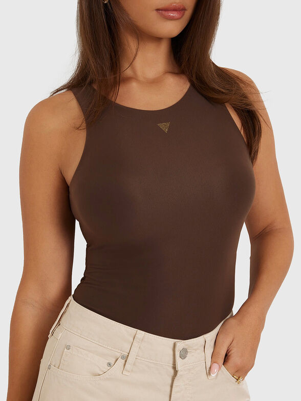 Brown top with logo - 4