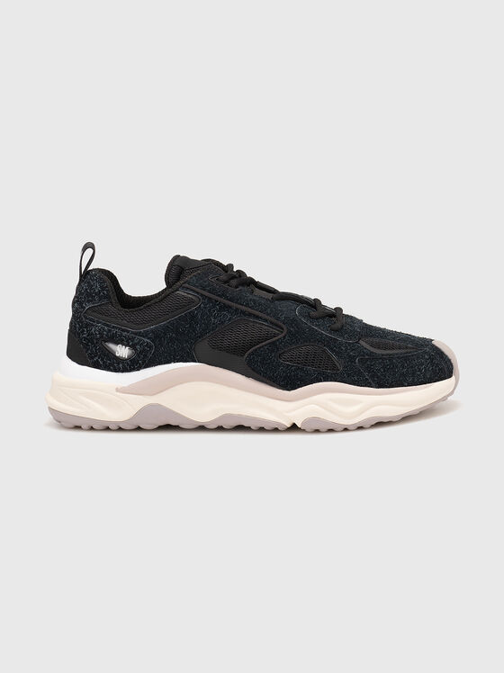 Sports shoes from natural leather - 1