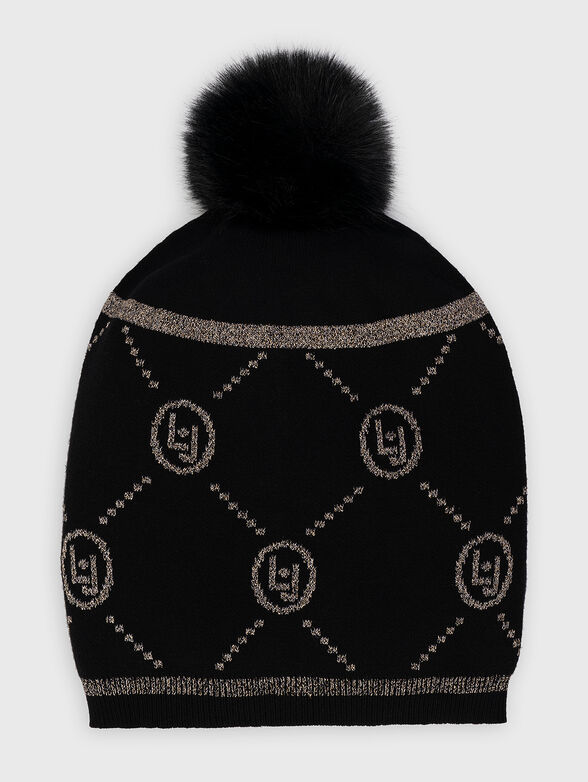 Black hat with logo details - 1