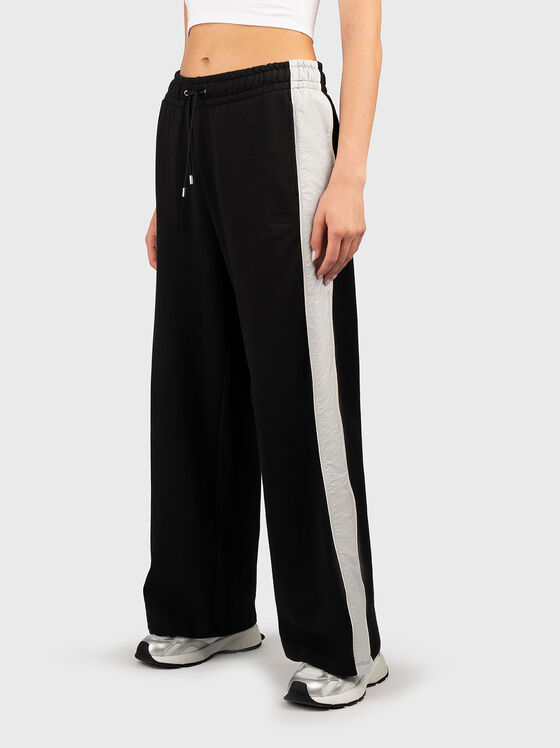 Pantaloni sport NELLA cu picioare largi - 1