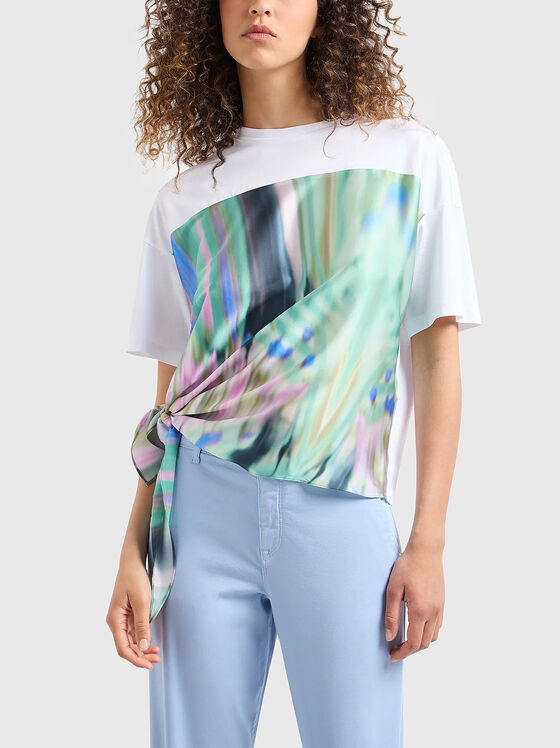 Tricou cu tiv asimetric și imprimeu artistic - 1