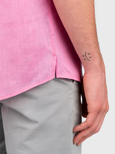 Short sleeve linen shirt in fuxia color - 4