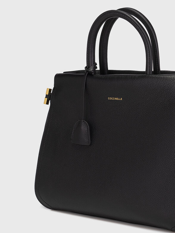 Leather bag in black - 5