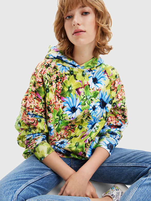 Hooded sweatshirt with floral motifs - 4