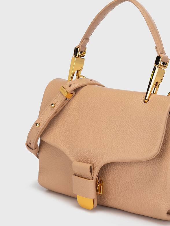 Leather bag with metal details - 4
