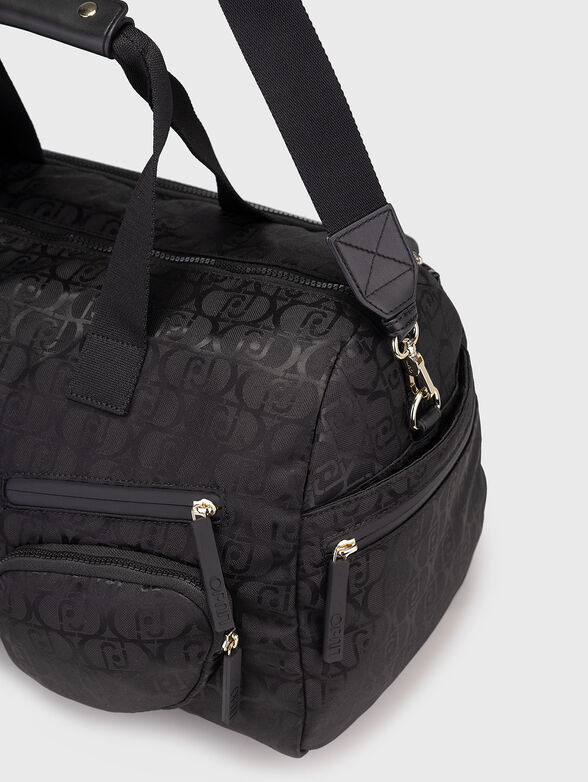 Bag with long handle and monogram logo print - 5