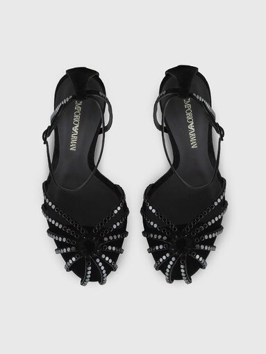 Heeled sandals with eyelets - 5