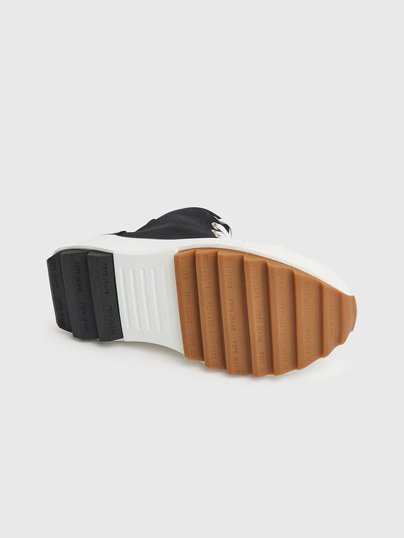Sneakers in black color on platform - 5