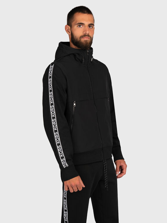 Sweatshirt with contrast logo stripe - 1