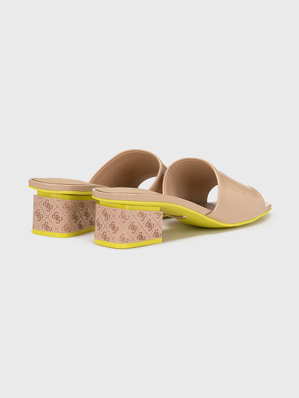 YARA slippers - 3