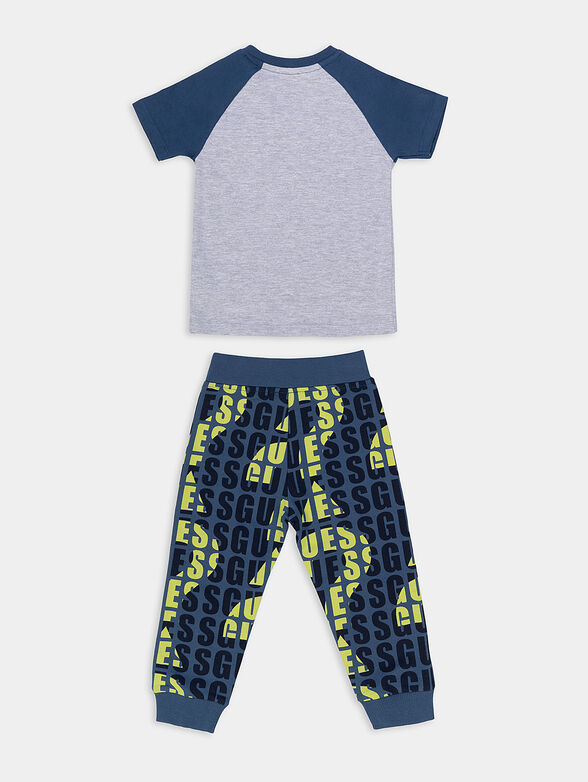 Set of T-shirt and sports pants - 2