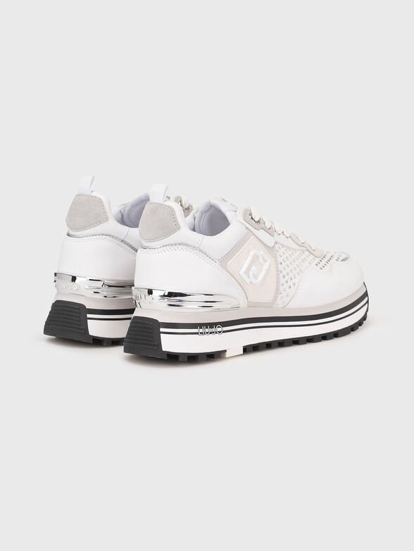 Sneakers with logo detail - 3