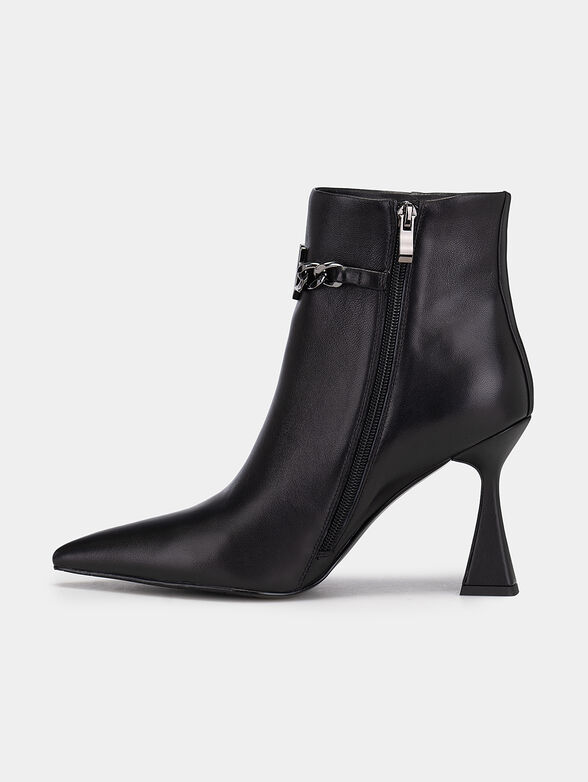 DEBUT leather boots with metal logo accent - 4