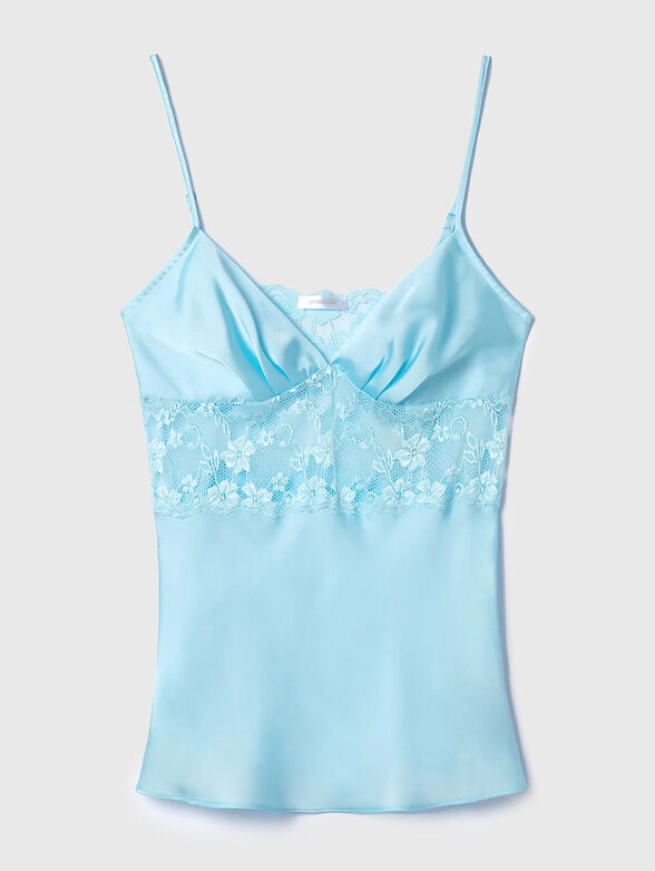 PRIMULA COLOR blue top wtih lace accents - 4
