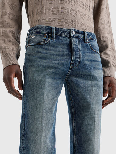 Blue jeans with crease  - 4