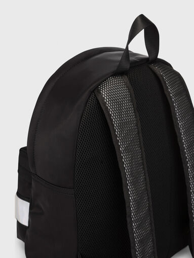 Contrast-logo backpack  - 3