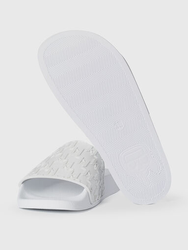 KONDO black beach slides with monogram embossed - 4